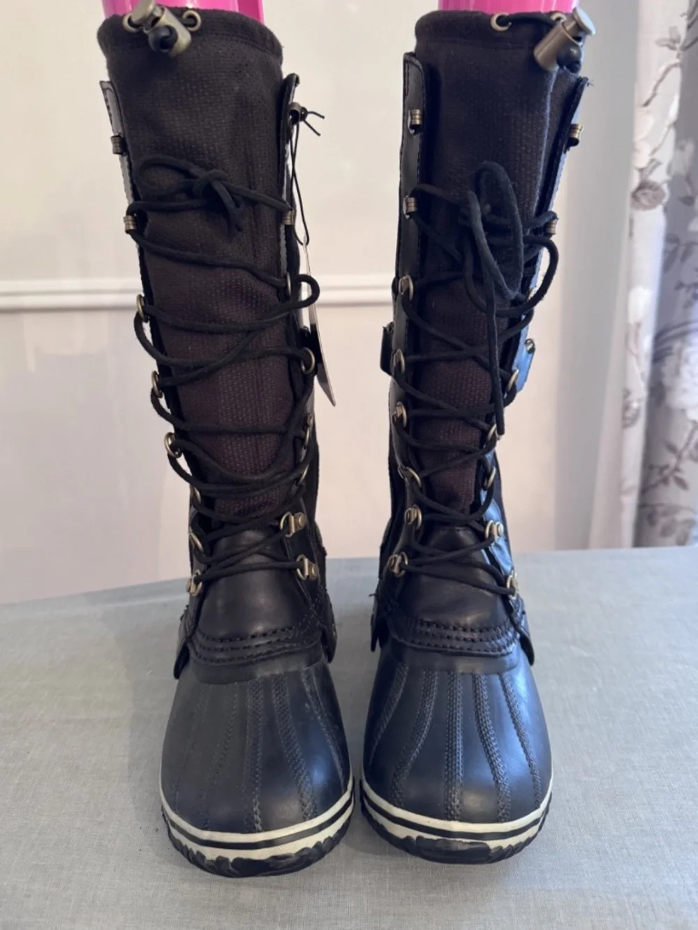 Sorel Conquest Carly Boots NWT Black Lace Up Waterproof US 7.5 Discontinued